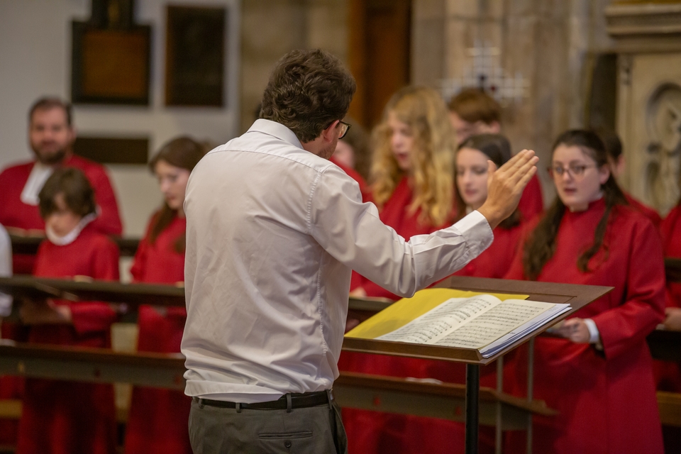 Joe Cooper and Cathedral choir